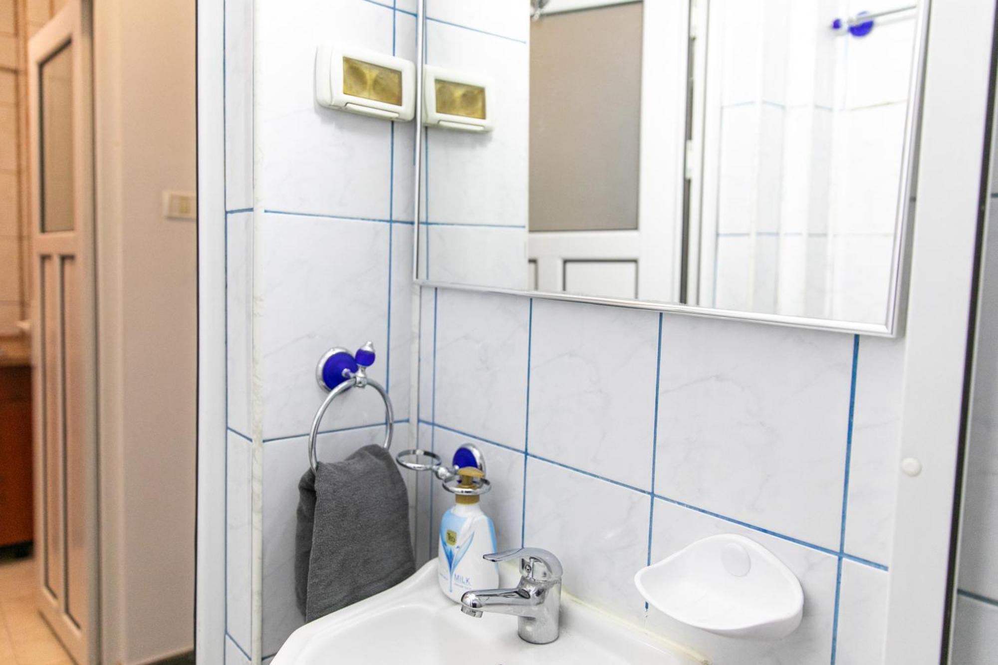 Color Studio Blv Elisabeta 23 Bucureşti Exterior foto